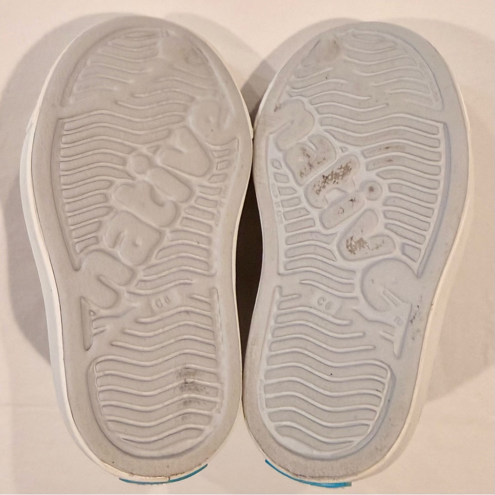 Native Shoes Jeffersons Glitter Girls 6 Metal Bling Shell White Sneakers Vegan - Picture 5 of 6
